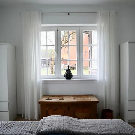 Historisches Altes Gutshaus In Breetz Am Fluss * Lenzen