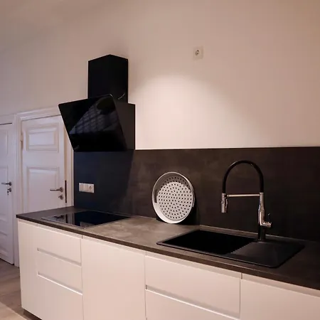 Historisches Altes Gutshaus In Breetz Am Fluss 아파트 Lenzen