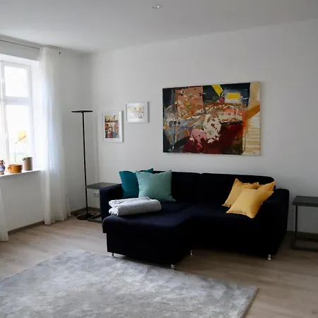 Historisches Altes Gutshaus In Breetz Am Fluss