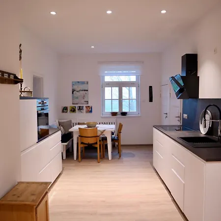 아파트 Historisches Altes Gutshaus In Breetz Am Fluss Lenzen