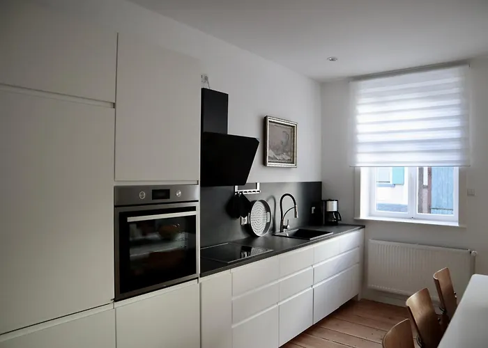 Historisches Altes Gutshaus In Breetz Am Fluss *