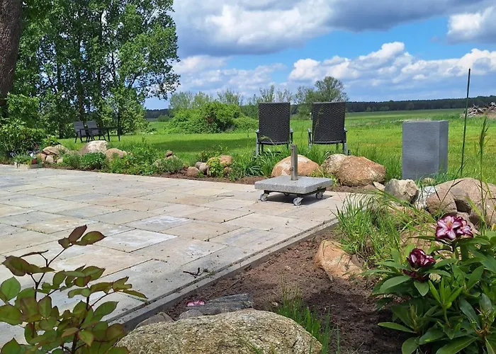 Historisches Altes Gutshaus In Breetz Am Fluss Lenzen